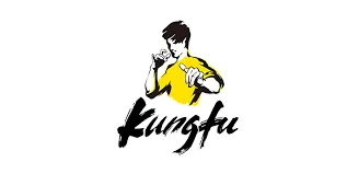 徽标描绘了一位身着黄色衬衫的武术家，下面用粗体笔画写着 "功夫 "二字。