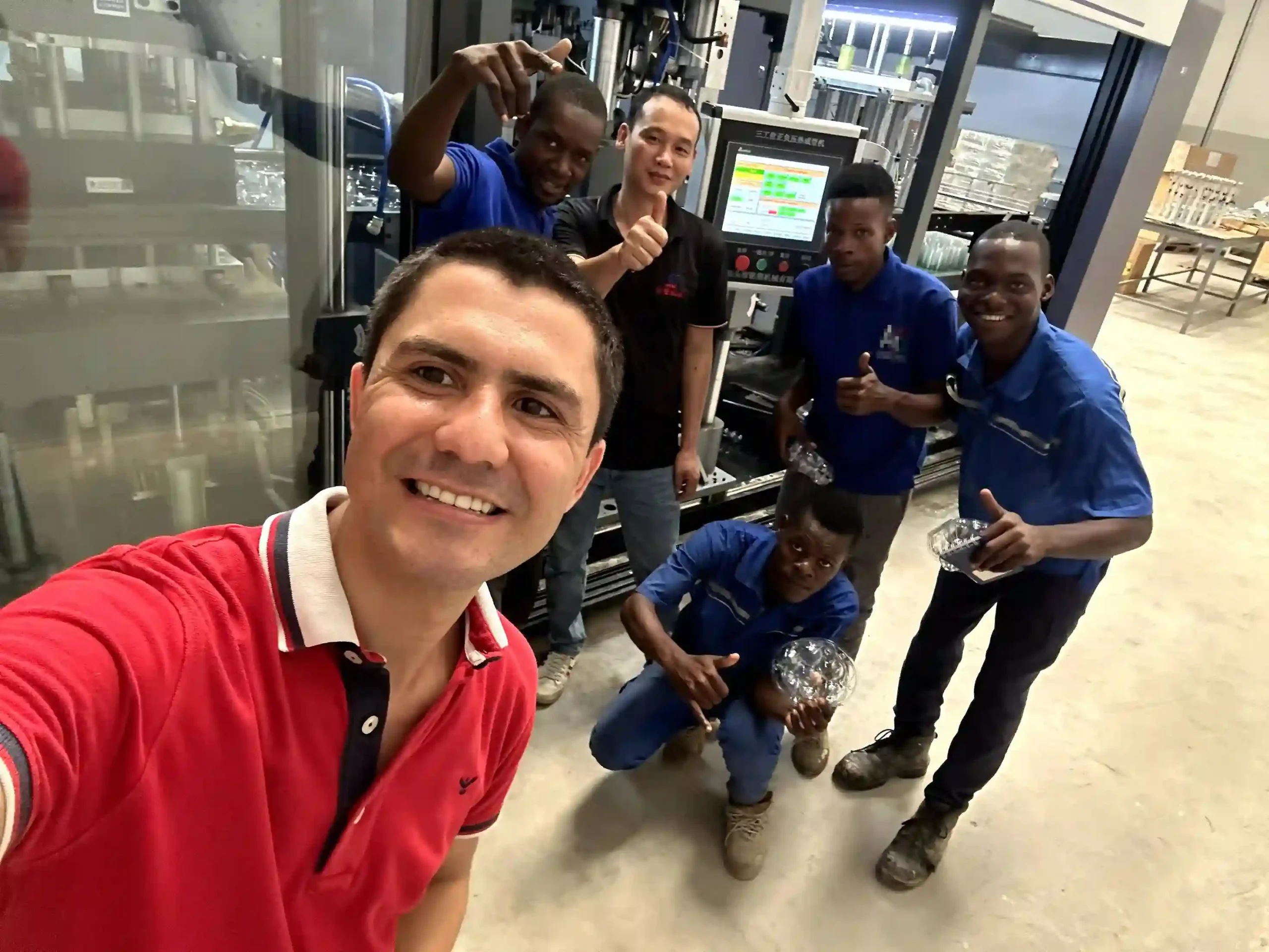 Mesoforming Thermoforming Machine training, global clients with finished plastic products, satisfied cooperation.